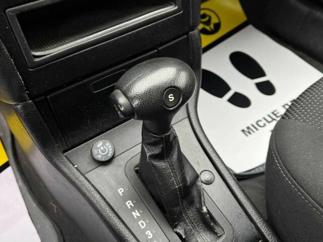 Червоний Опель Астра, об'ємом двигуна 1.6 л та пробігом 294 тис. км за 3699 $, фото 13 на Automoto.ua