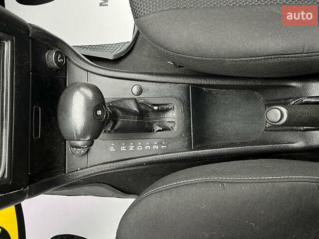 Красный Опель Астра, объемом двигателя 1.6 л и пробегом 294 тыс. км за 3699 $, фото 14 на Automoto.ua