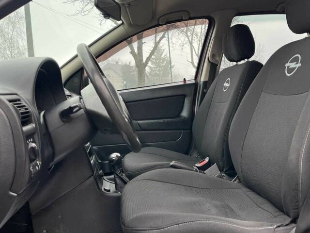 Червоний Опель Астра, об'ємом двигуна 1.6 л та пробігом 294 тис. км за 3699 $, фото 8 на Automoto.ua