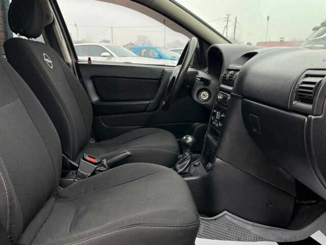 Червоний Опель Астра, об'ємом двигуна 1.6 л та пробігом 294 тис. км за 3699 $, фото 19 на Automoto.ua