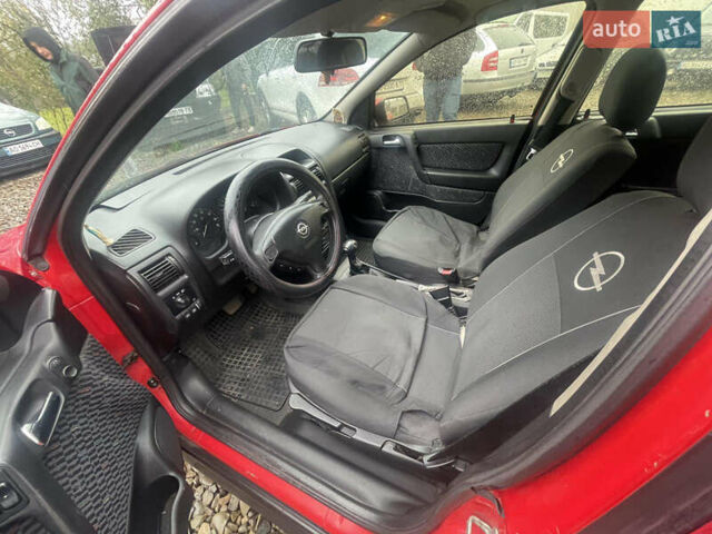 Червоний Опель Астра, об'ємом двигуна 1.8 л та пробігом 300 тис. км за 2200 $, фото 4 на Automoto.ua