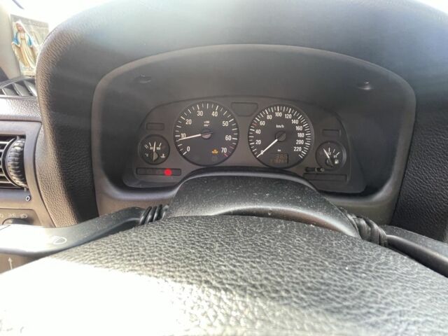 Красный Опель Астра, объемом двигателя 1.8 л и пробегом 300 тыс. км за 2200 $, фото 16 на Automoto.ua