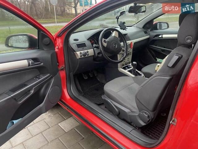 Червоний Опель Астра, об'ємом двигуна 1.8 л та пробігом 266 тис. км за 5300 $, фото 2 на Automoto.ua