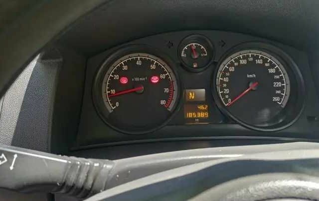 Червоний Опель Астра, об'ємом двигуна 1.4 л та пробігом 186 тис. км за 5500 $, фото 7 на Automoto.ua