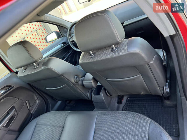 Красный Опель Астра, объемом двигателя 1.69 л и пробегом 300 тыс. км за 4199 $, фото 27 на Automoto.ua