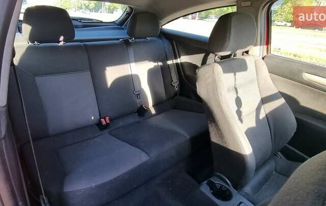 Красный Опель Астра, объемом двигателя 1.8 л и пробегом 262 тыс. км за 3400 $, фото 12 на Automoto.ua