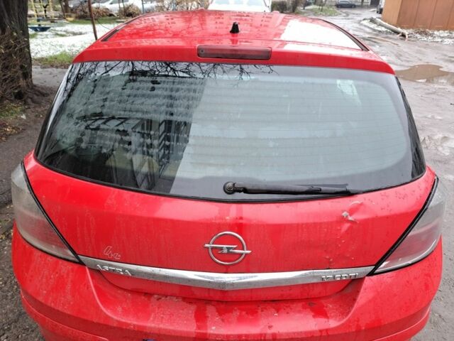 Червоний Опель Астра, об'ємом двигуна 1.7 л та пробігом 290 тис. км за 2700 $, фото 3 на Automoto.ua