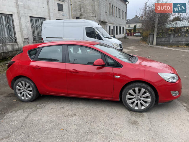 Красный Опель Астра, объемом двигателя 1.36 л и пробегом 148 тыс. км за 6900 $, фото 4 на Automoto.ua
