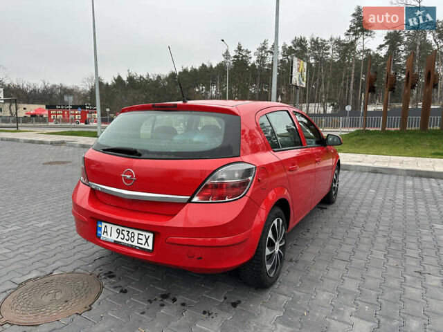 Красный Опель Астра, объемом двигателя 1.6 л и пробегом 137 тыс. км за 6300 $, фото 3 на Automoto.ua
