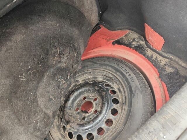 Червоний Опель Астра, об'ємом двигуна 2 л та пробігом 300 тис. км за 1450 $, фото 9 на Automoto.ua