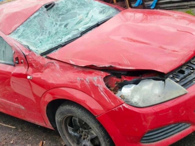 Красный Опель Астра, объемом двигателя 1.8 л и пробегом 215 тыс. км за 1950 $, фото 2 на Automoto.ua