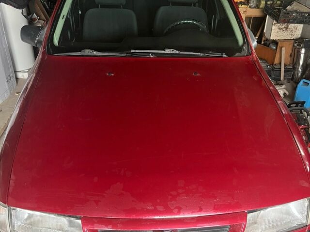 Красный Опель Астра, объемом двигателя 0 л и пробегом 3 тыс. км за 300 $, фото 1 на Automoto.ua