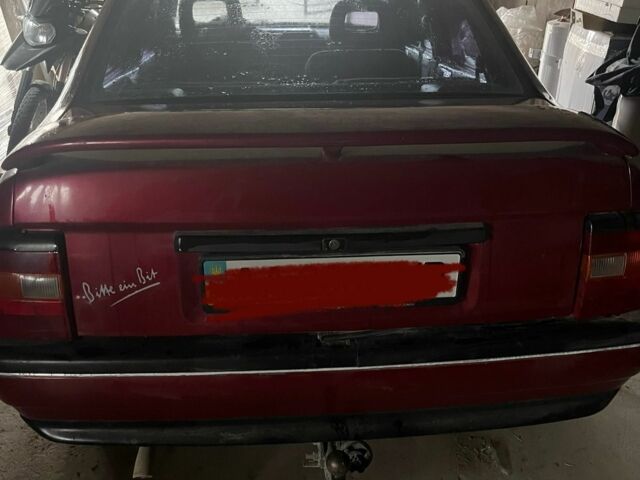 Красный Опель Астра, объемом двигателя 0 л и пробегом 3 тыс. км за 300 $, фото 2 на Automoto.ua