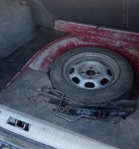 Красный Опель Астра, объемом двигателя 1.6 л и пробегом 250 тыс. км за 1100 $, фото 4 на Automoto.ua