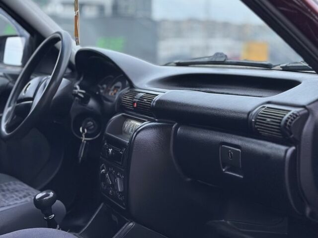 Красный Опель Астра, объемом двигателя 1.6 л и пробегом 400 тыс. км за 1299 $, фото 8 на Automoto.ua