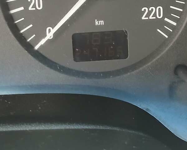 Червоний Опель Астра, об'ємом двигуна 1.4 л та пробігом 247 тис. км за 2300 $, фото 32 на Automoto.ua