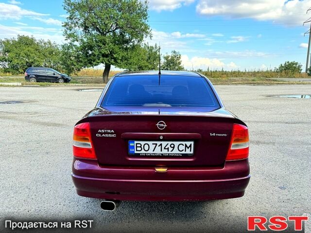 Опель Астра 2006 в Новом Буге на Automoto.ua Красный Опель Астра, объемом двигателя 1.4 л и пробегом 195 тыс. км за 4200 $, фото 4 на Automoto.ua