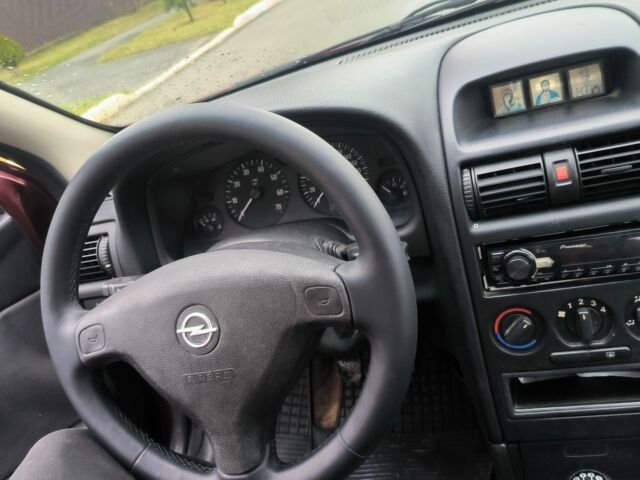 Червоний Опель Астра, об'ємом двигуна 1.4 л та пробігом 1 тис. км за 2900 $, фото 7 на Automoto.ua