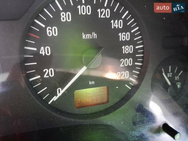 Красный Опель Астра, объемом двигателя 1.4 л и пробегом 245 тыс. км за 3300 $, фото 6 на Automoto.ua