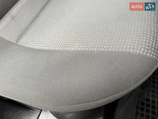 Червоний Опель Астра, об'ємом двигуна 1.6 л та пробігом 233 тис. км за 3400 $, фото 39 на Automoto.ua