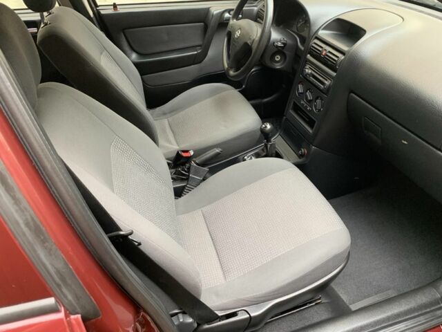 Красный Опель Астра, объемом двигателя 1.4 л и пробегом 90 тыс. км за 4500 $, фото 6 на Automoto.ua