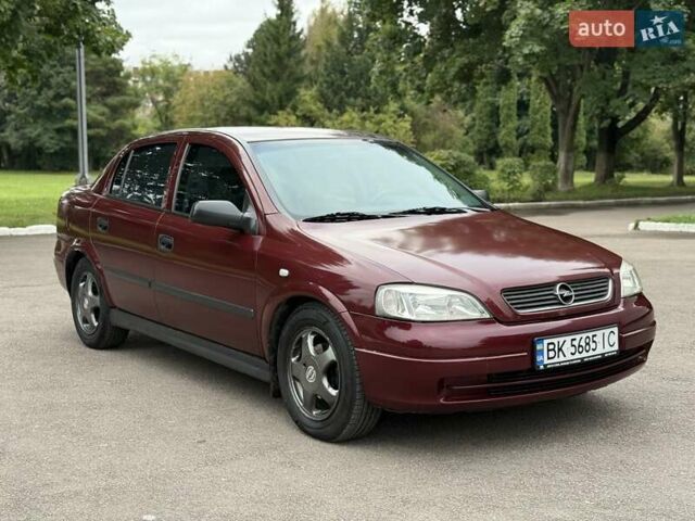Червоний Опель Астра, об'ємом двигуна 1.6 л та пробігом 233 тис. км за 3400 $, фото 11 на Automoto.ua