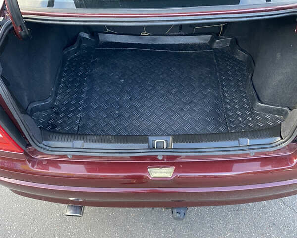 Красный Опель Астра, объемом двигателя 1.36 л и пробегом 173 тыс. км за 4800 $, фото 7 на Automoto.ua