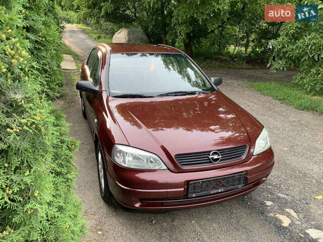 Красный Опель Астра, объемом двигателя 0 л и пробегом 88 тыс. км за 5000 $, фото 2 на Automoto.ua