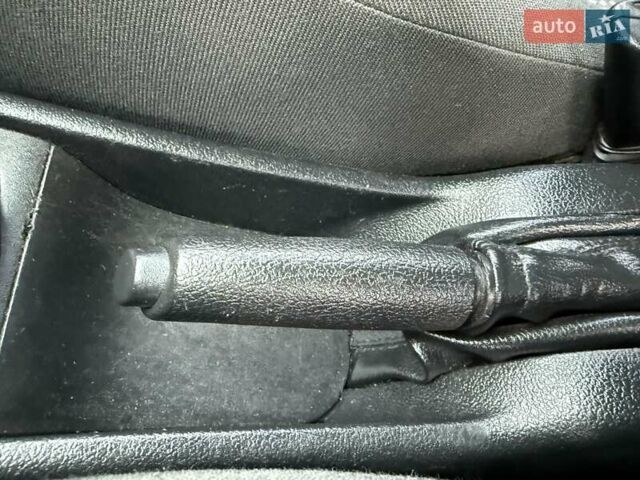 Червоний Опель Астра, об'ємом двигуна 1.6 л та пробігом 233 тис. км за 3400 $, фото 50 на Automoto.ua