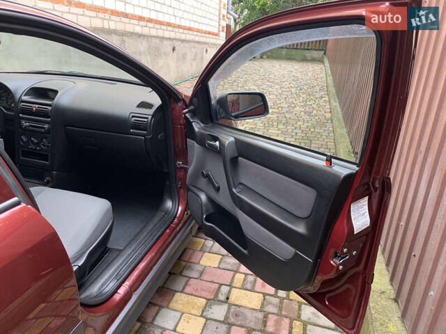 Красный Опель Астра, объемом двигателя 0 л и пробегом 88 тыс. км за 5000 $, фото 39 на Automoto.ua