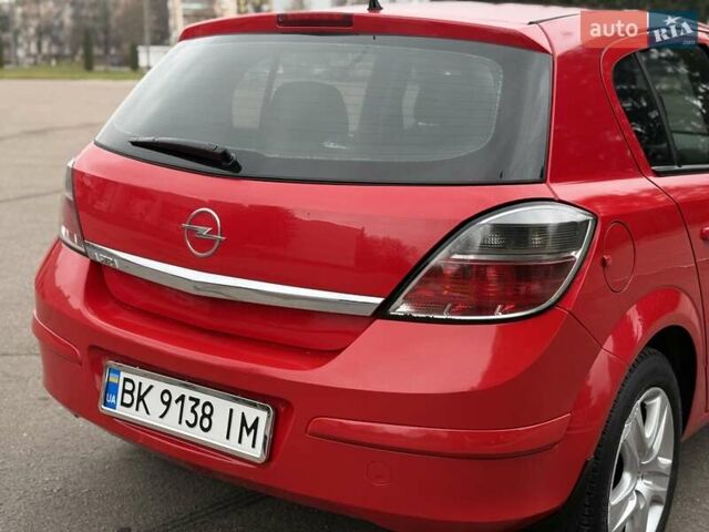 Красный Опель Астра, объемом двигателя 1.8 л и пробегом 215 тыс. км за 4950 $, фото 23 на Automoto.ua