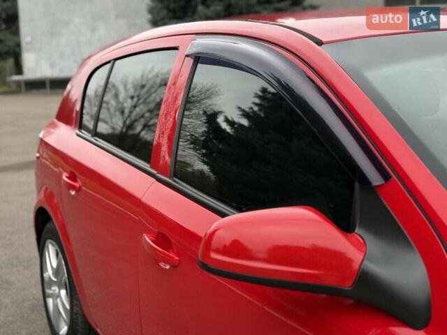 Красный Опель Астра, объемом двигателя 1.8 л и пробегом 215 тыс. км за 4950 $, фото 18 на Automoto.ua