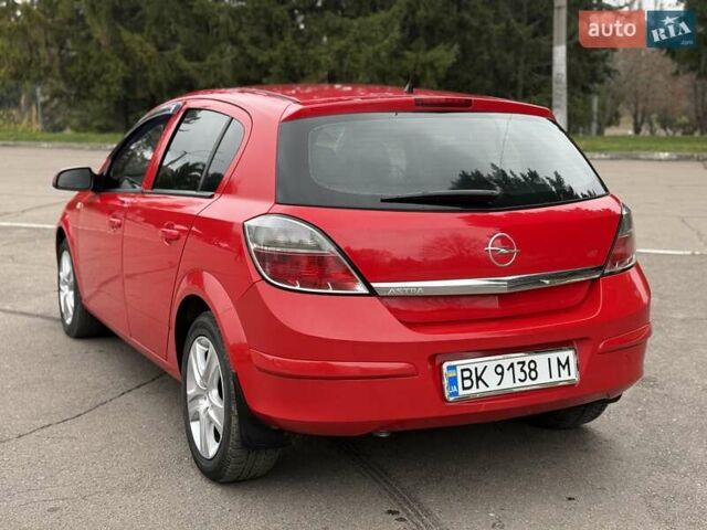 Красный Опель Астра, объемом двигателя 1.8 л и пробегом 215 тыс. км за 4950 $, фото 26 на Automoto.ua