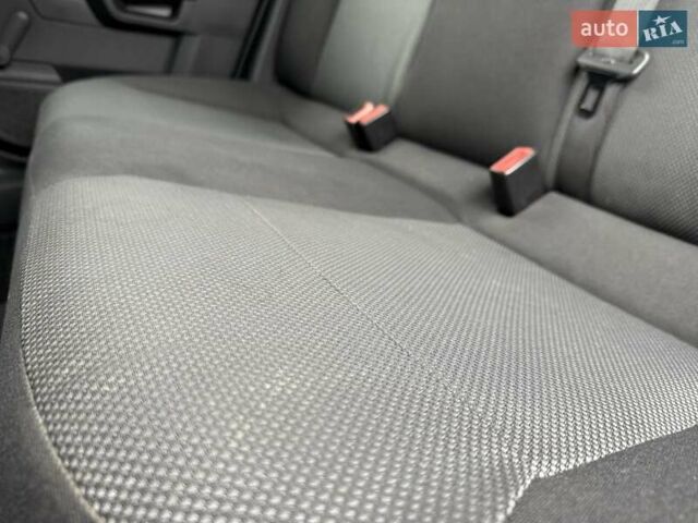 Красный Опель Астра, объемом двигателя 1.8 л и пробегом 215 тыс. км за 4950 $, фото 47 на Automoto.ua