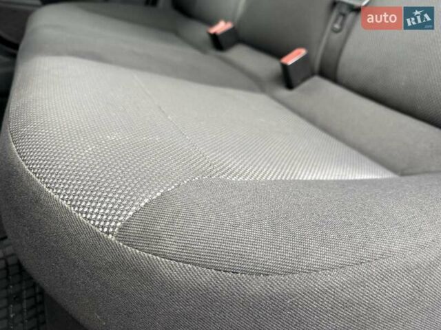 Красный Опель Астра, объемом двигателя 1.8 л и пробегом 215 тыс. км за 4950 $, фото 46 на Automoto.ua