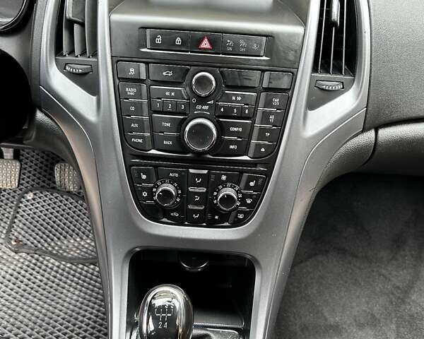 Червоний Опель Астра, об'ємом двигуна 1.6 л та пробігом 230 тис. км за 8700 $, фото 11 на Automoto.ua