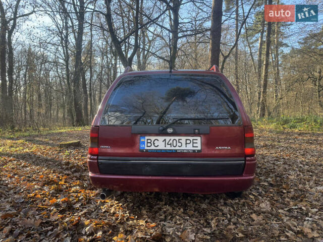 Красный Опель Астра, объемом двигателя 1.7 л и пробегом 413 тыс. км за 2450 $, фото 10 на Automoto.ua