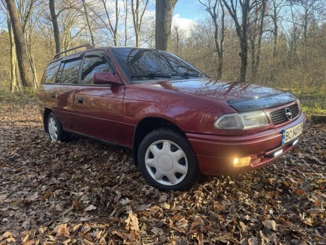 Красный Опель Астра, объемом двигателя 1.7 л и пробегом 413 тыс. км за 2450 $, фото 5 на Automoto.ua