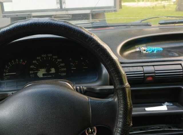 Красный Опель Астра, объемом двигателя 1.4 л и пробегом 500 тыс. км за 1300 $, фото 4 на Automoto.ua