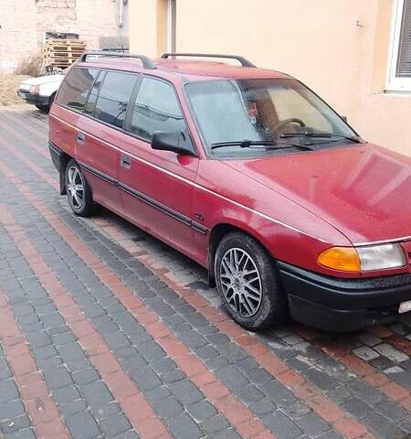 Червоний Опель Астра, об'ємом двигуна 1.8 л та пробігом 431 тис. км за 2000 $, фото 1 на Automoto.ua