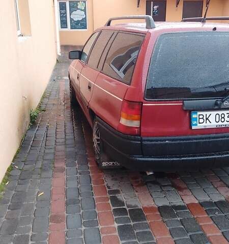 Червоний Опель Астра, об'ємом двигуна 1.8 л та пробігом 431 тис. км за 2000 $, фото 5 на Automoto.ua