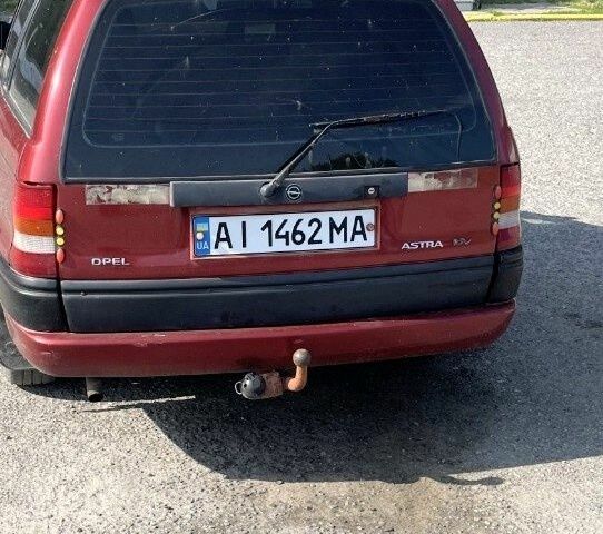 Опель Астра 1997 в Черкассах на Automoto.ua Красный Опель Астра, объемом двигателя 1.4 л и пробегом 257 тыс. км за 1097 $, фото 1 на Automoto.ua