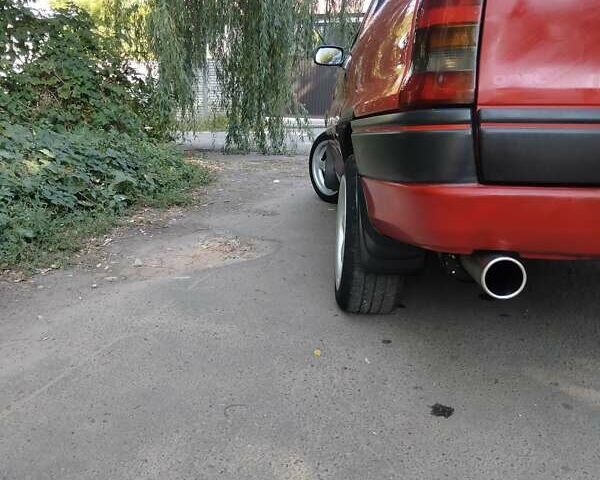 Красный Опель Астра, объемом двигателя 1.7 л и пробегом 260 тыс. км за 2650 $, фото 13 на Automoto.ua