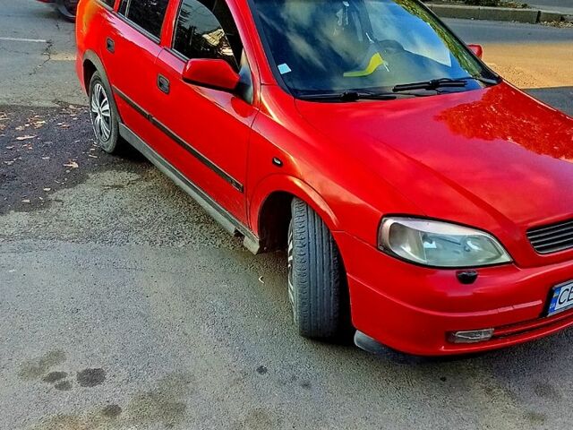 Красный Опель Астра, объемом двигателя 1.8 л и пробегом 256 тыс. км за 2200 $, фото 1 на Automoto.ua