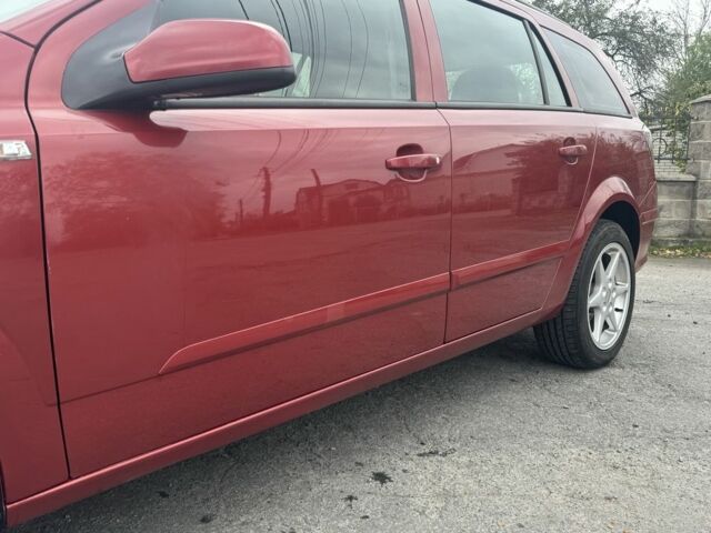 Красный Опель Астра, объемом двигателя 1.9 л и пробегом 347 тыс. км за 4000 $, фото 17 на Automoto.ua