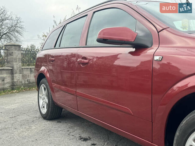 Красный Опель Астра, объемом двигателя 1.9 л и пробегом 348 тыс. км за 4000 $, фото 15 на Automoto.ua