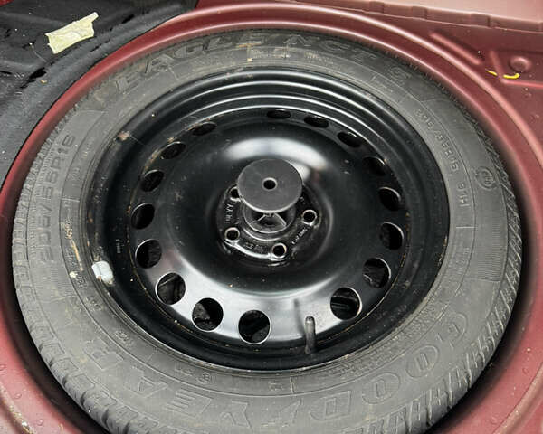 Красный Опель Астра, объемом двигателя 1.8 л и пробегом 204 тыс. км за 4750 $, фото 12 на Automoto.ua