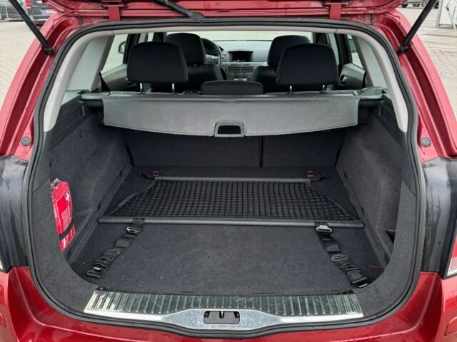 Красный Опель Астра, объемом двигателя 1.8 л и пробегом 204 тыс. км за 4750 $, фото 7 на Automoto.ua