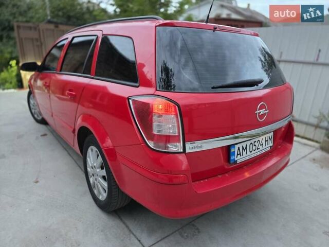 Красный Опель Астра, объемом двигателя 1.6 л и пробегом 298 тыс. км за 5200 $, фото 6 на Automoto.ua