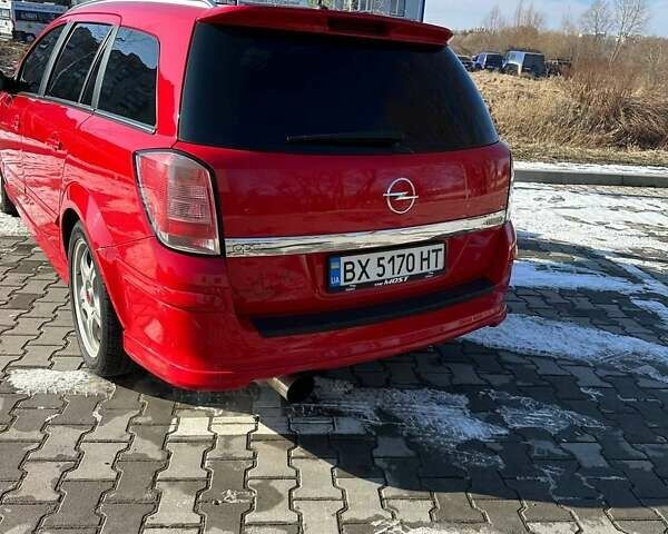 Красный Опель Астра, объемом двигателя 1.6 л и пробегом 235 тыс. км за 6500 $, фото 1 на Automoto.ua